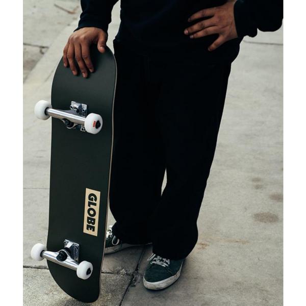 GLOBE GOODSTOCK SKATEBOARD